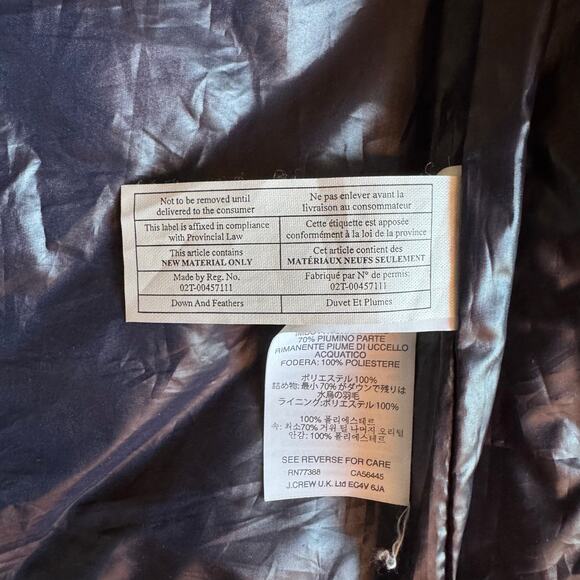 J.Crew Quilted Down Vest Navy Blue Size M Lightweight Zip Front Pockets - Picture 7 of 7